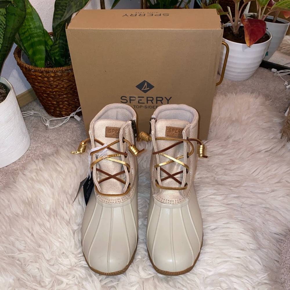 Sperry duck boots